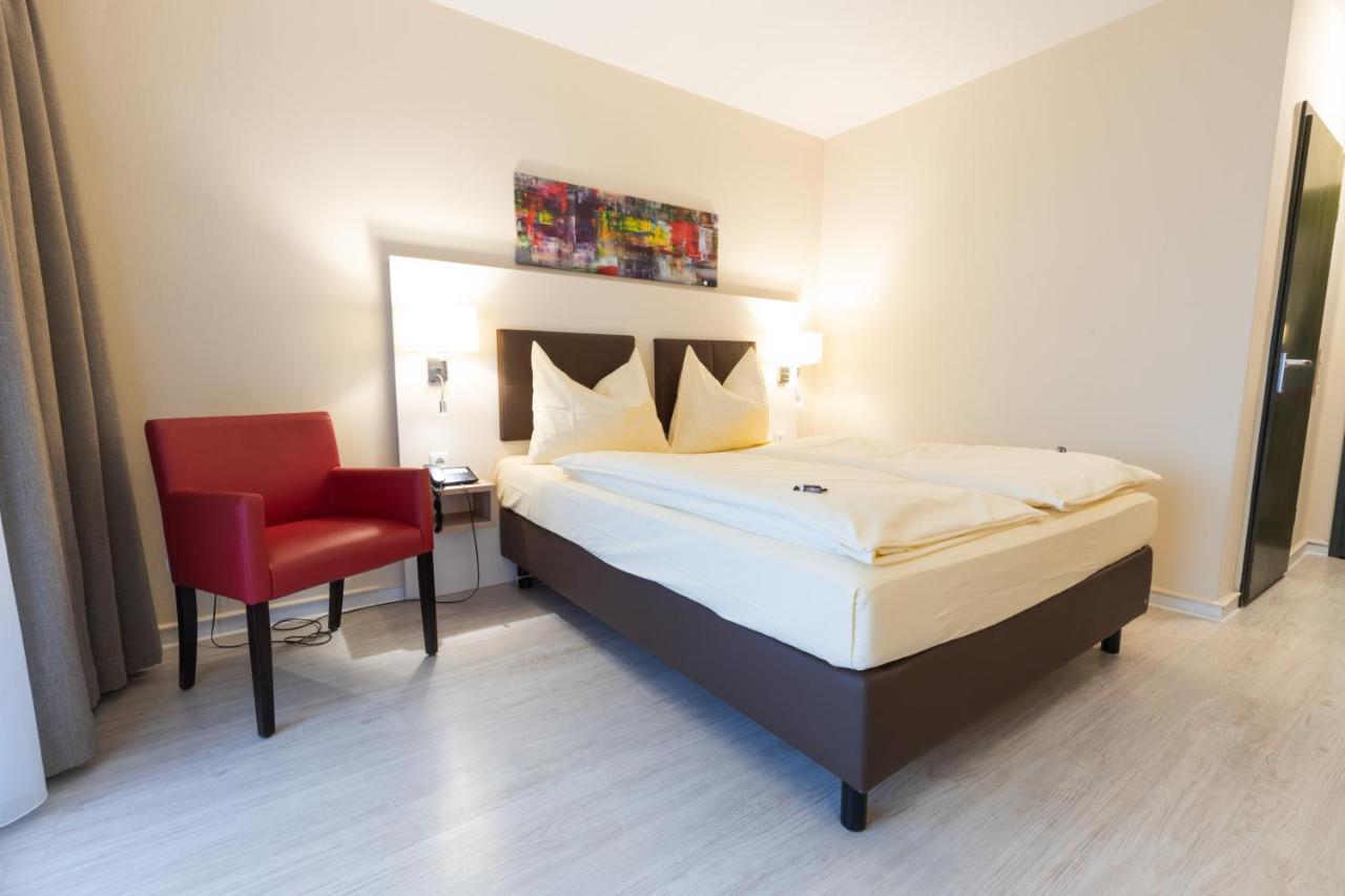 Montana Landhotel Gummersbach-Nord Marienheide Bagian luar foto