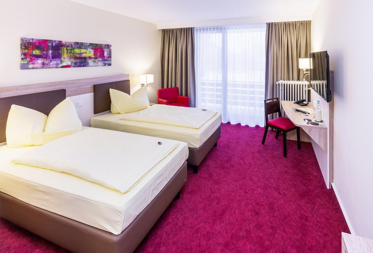 Montana Landhotel Gummersbach-Nord Marienheide Bagian luar foto