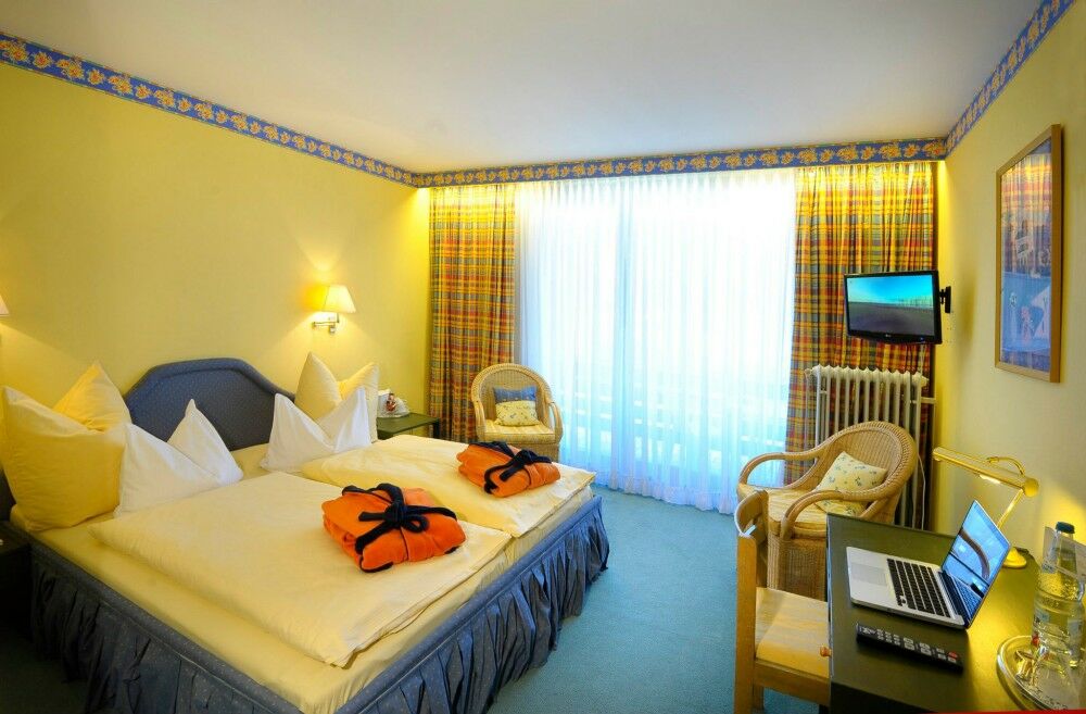 Montana Landhotel Gummersbach-Nord Marienheide Bagian luar foto